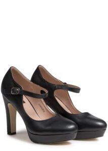 Pareja de zapatos Mary Jane negros de tacón